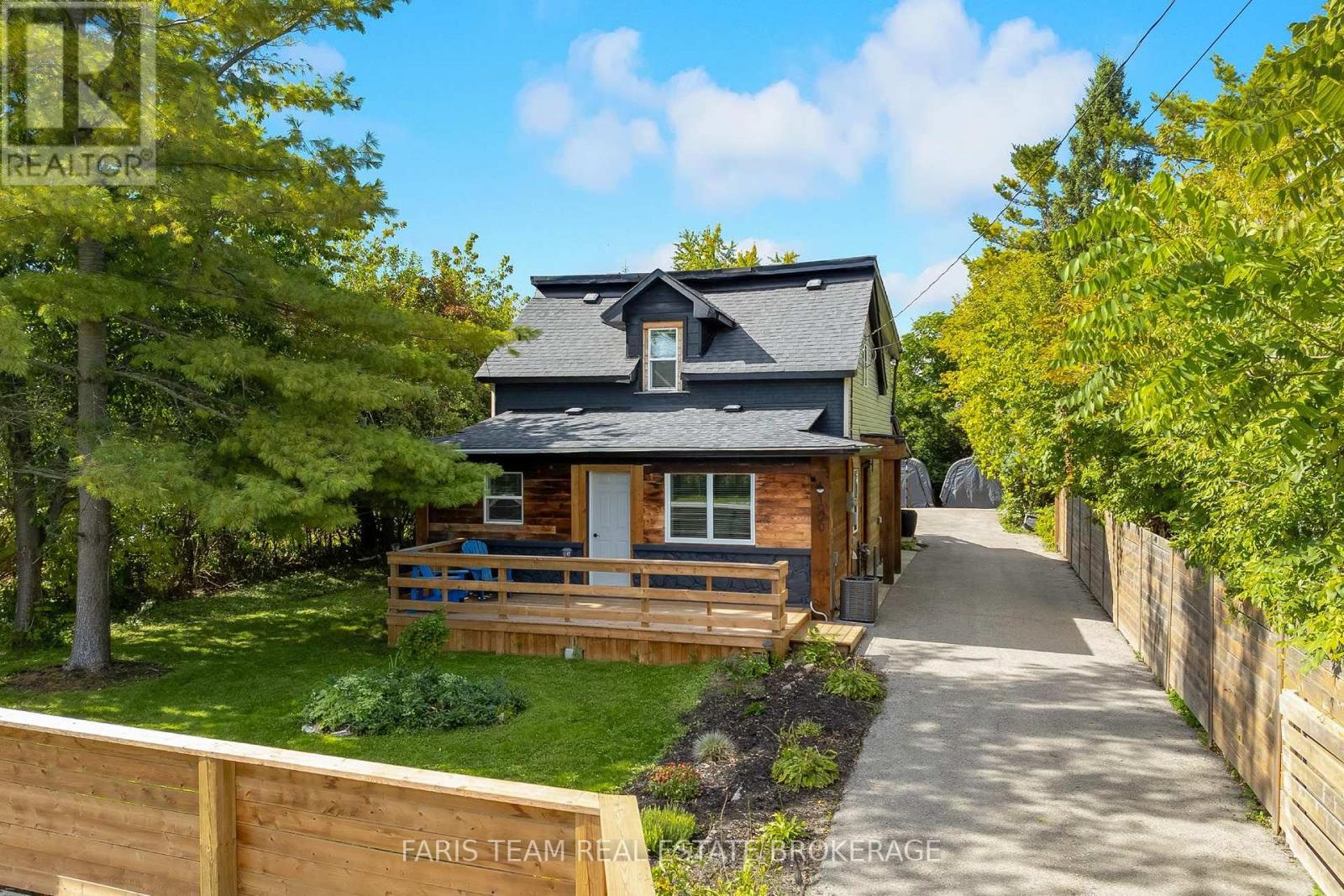 1020 EWART STREET Property Photo 1