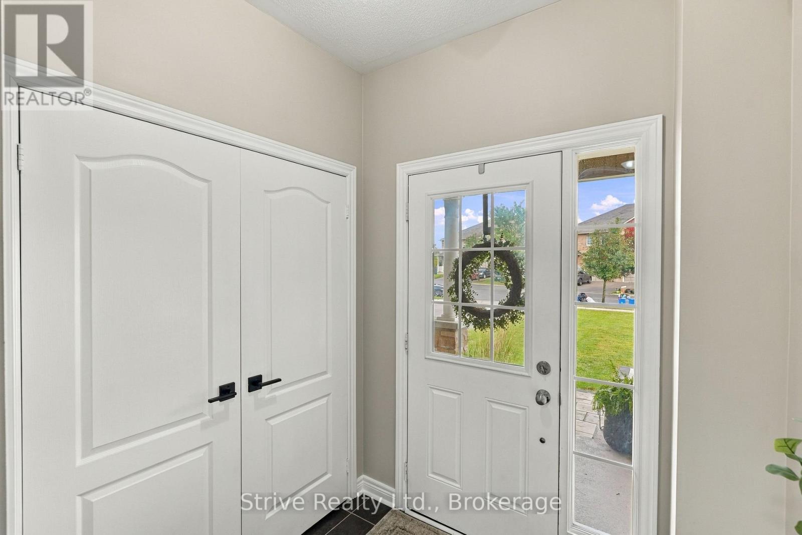 18 Bud Doucette Court Property Photo 3