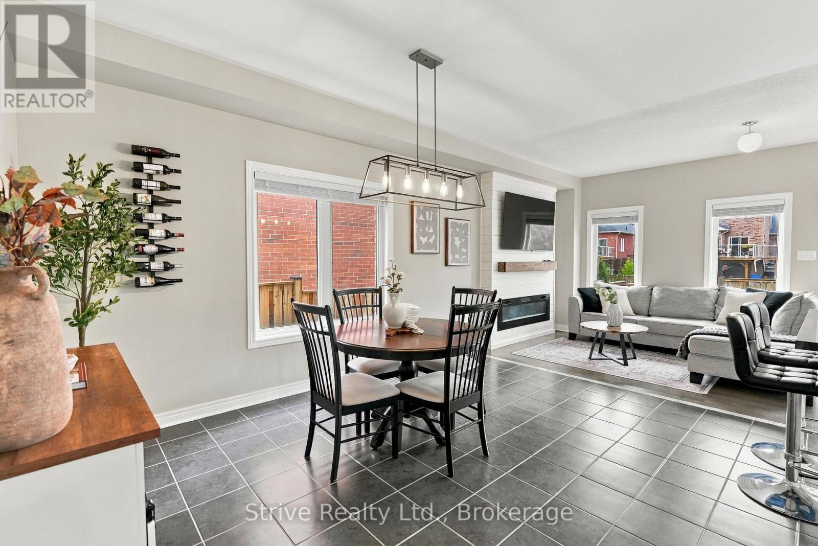 18 Bud Doucette Court Property Photo 6