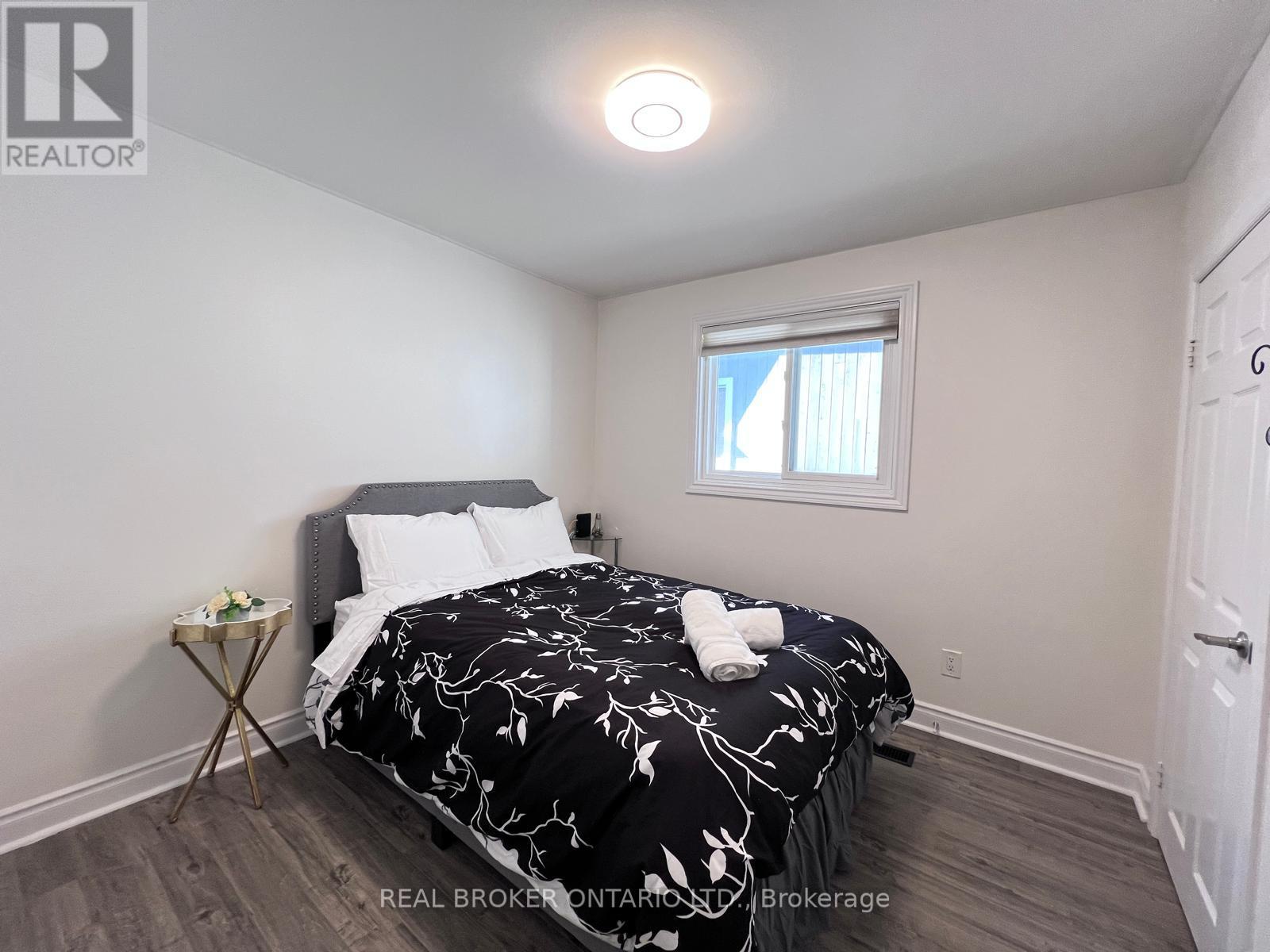 105 Fred Varley Drive Property Photo 10