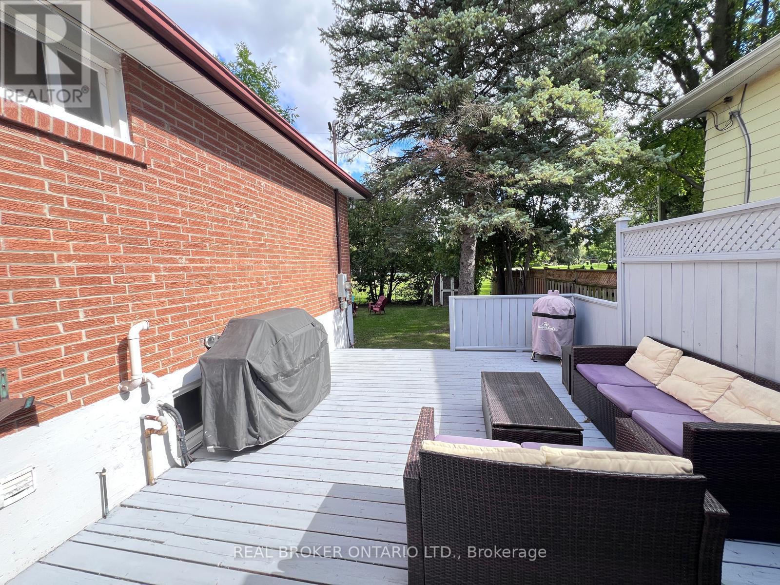 105 Fred Varley Drive Property Photo 16