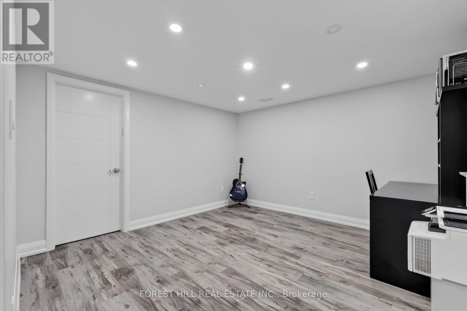 286 Palmer Avenue Property Photo 20