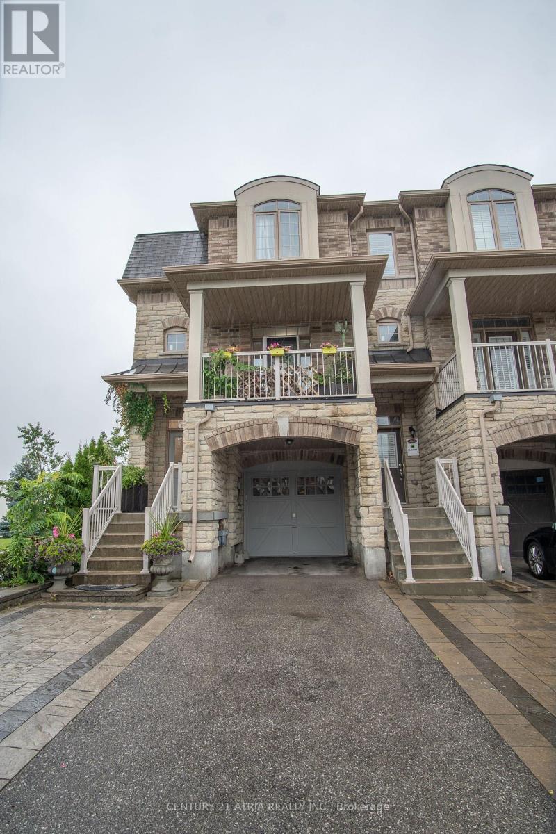 10951 Woodbine Avenue Property Photo 1