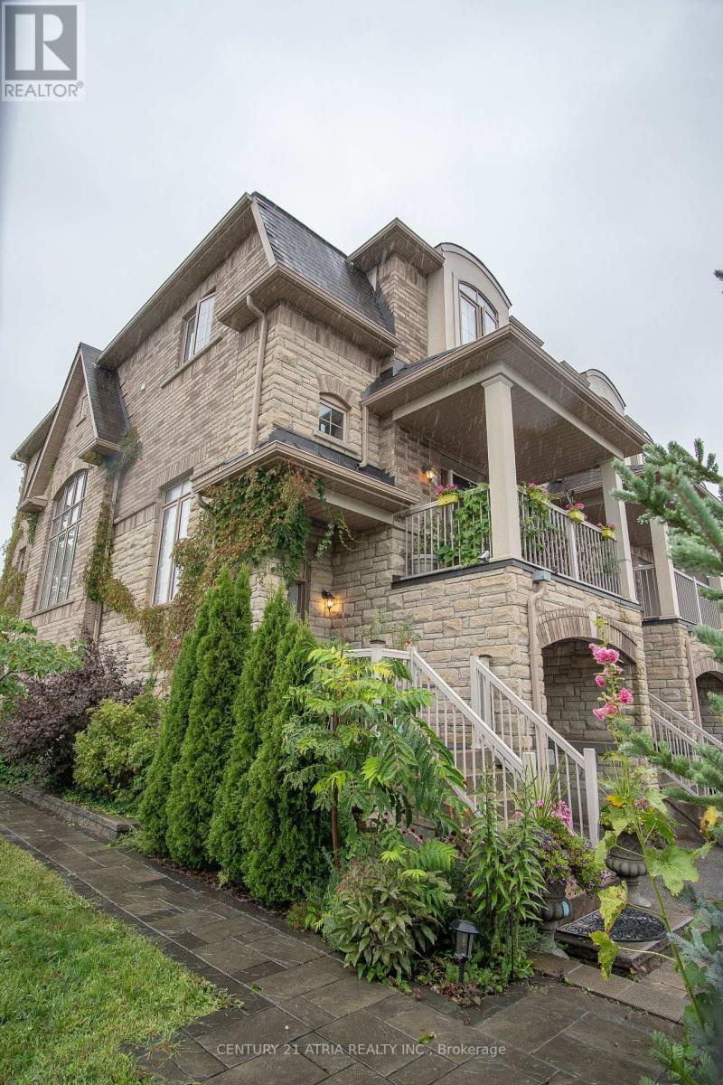 10951 Woodbine Avenue Property Photo 21
