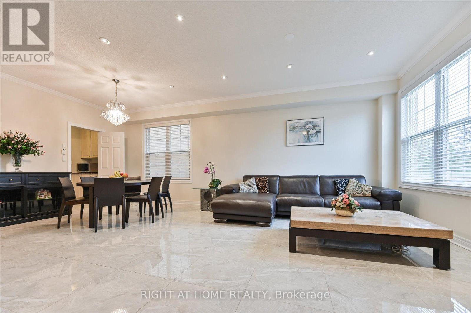 10490 Victoria Square Boulevard Property Photo 3