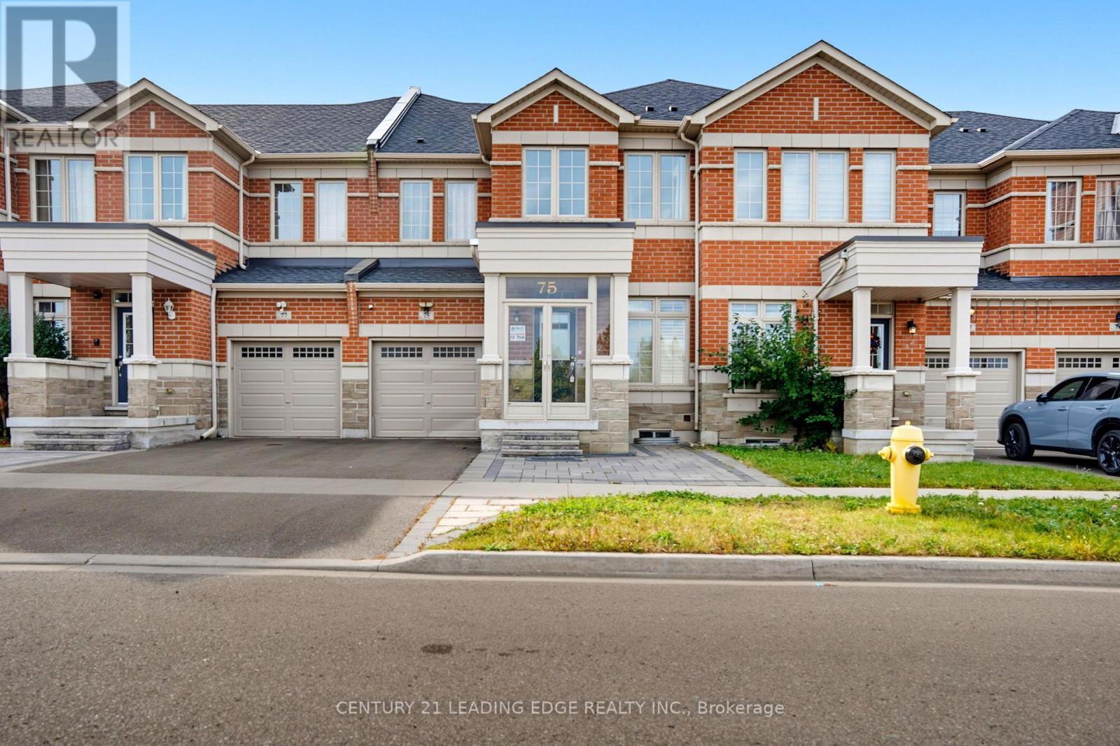 75 Decast Crescent Property Photo 1