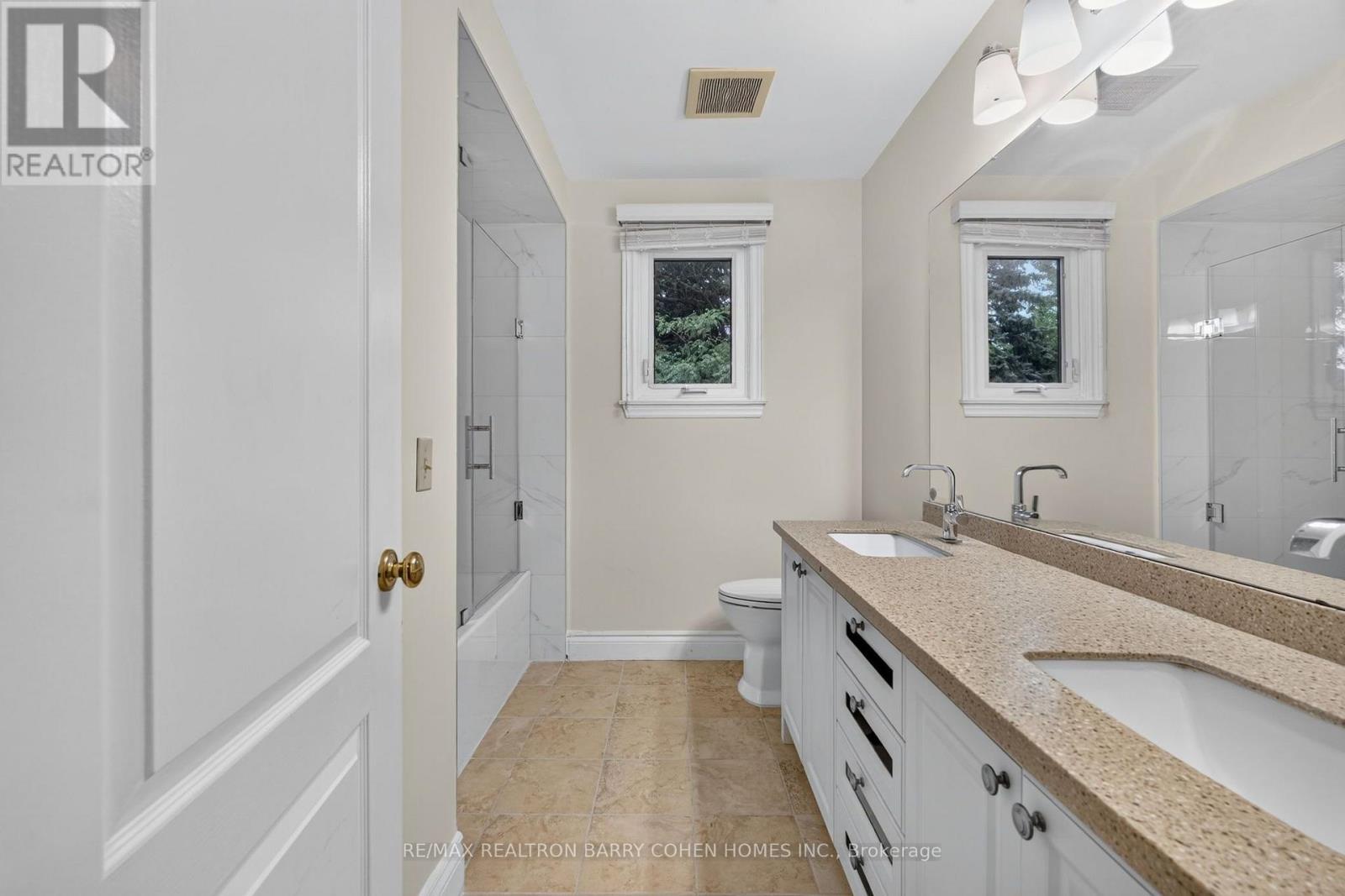 50 Oakhurst Drive Property Photo 14