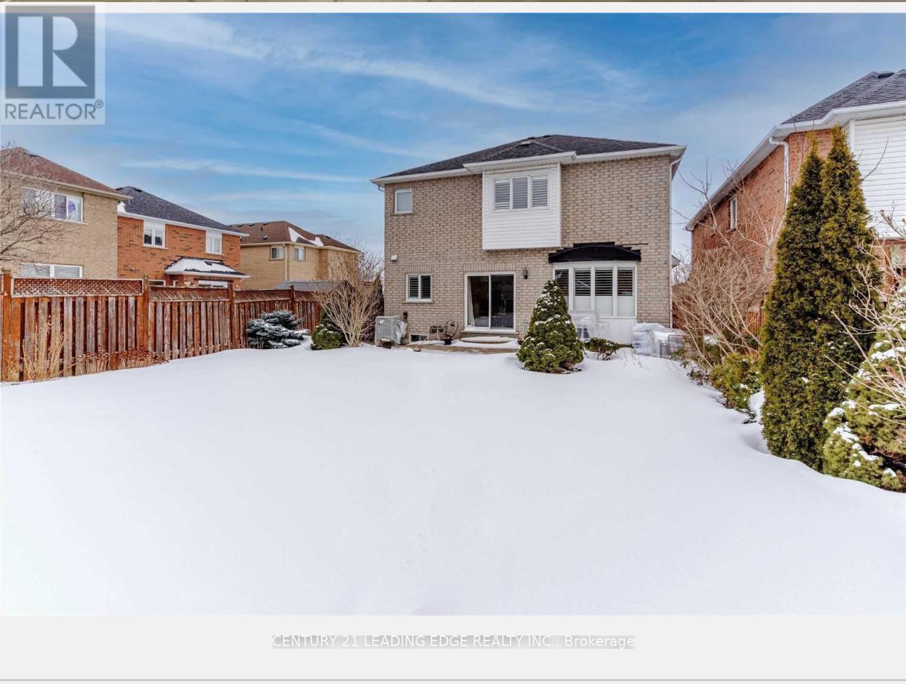 552 Melville Avenue Property Photo 10