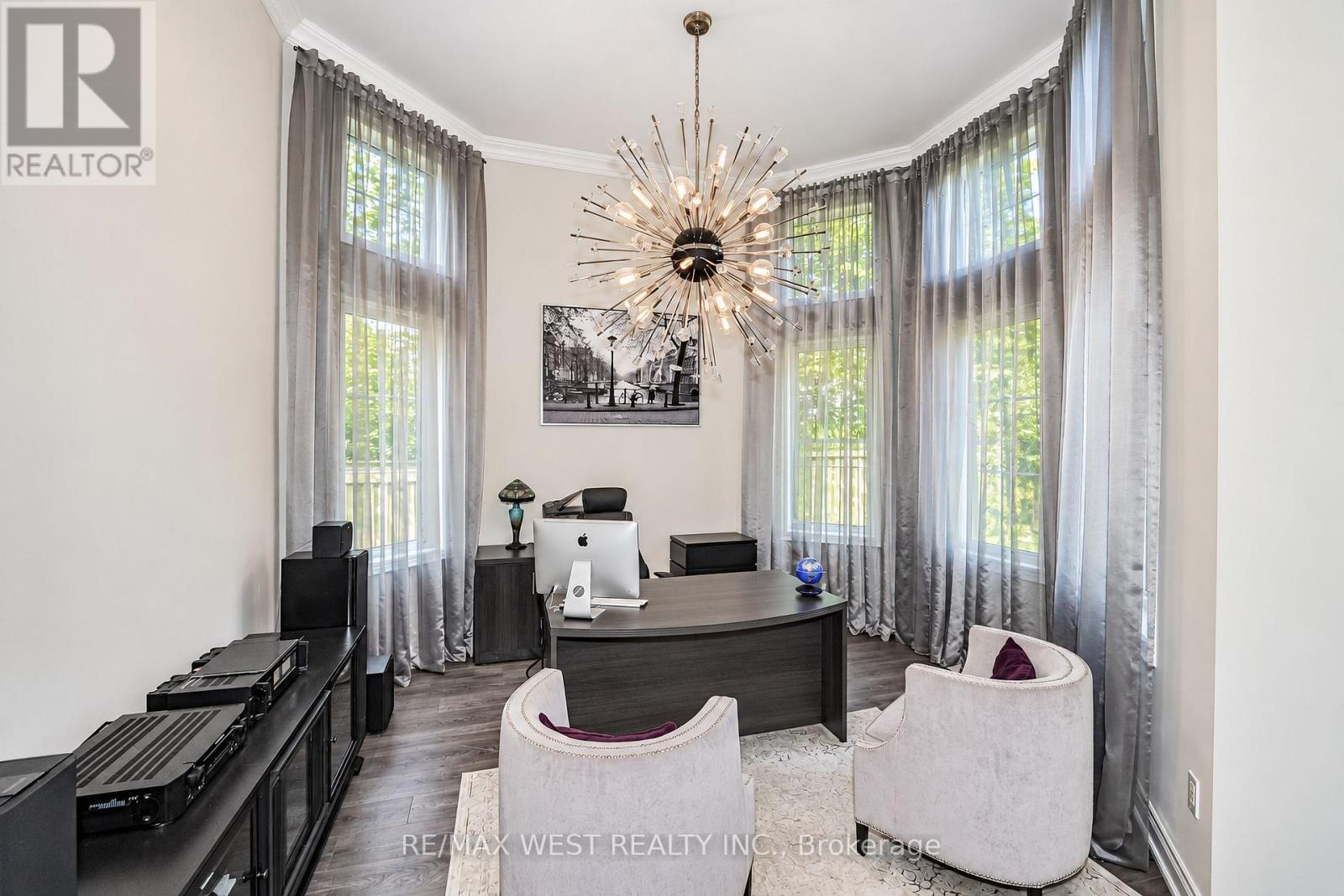 23 Macmurchy Avenue Property Photo 2