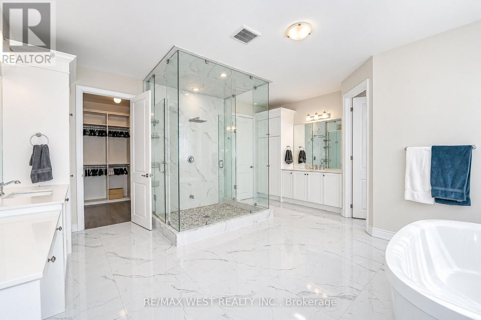 23 Macmurchy Avenue Property Photo 11