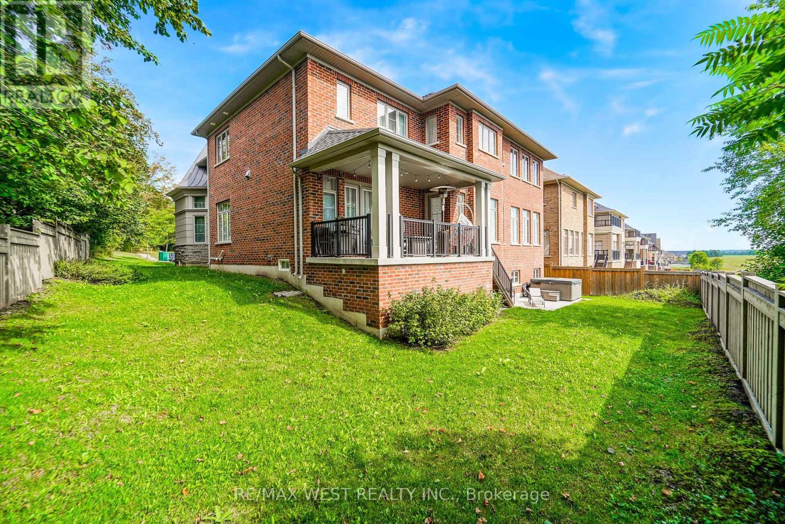 23 Macmurchy Avenue Property Photo 22