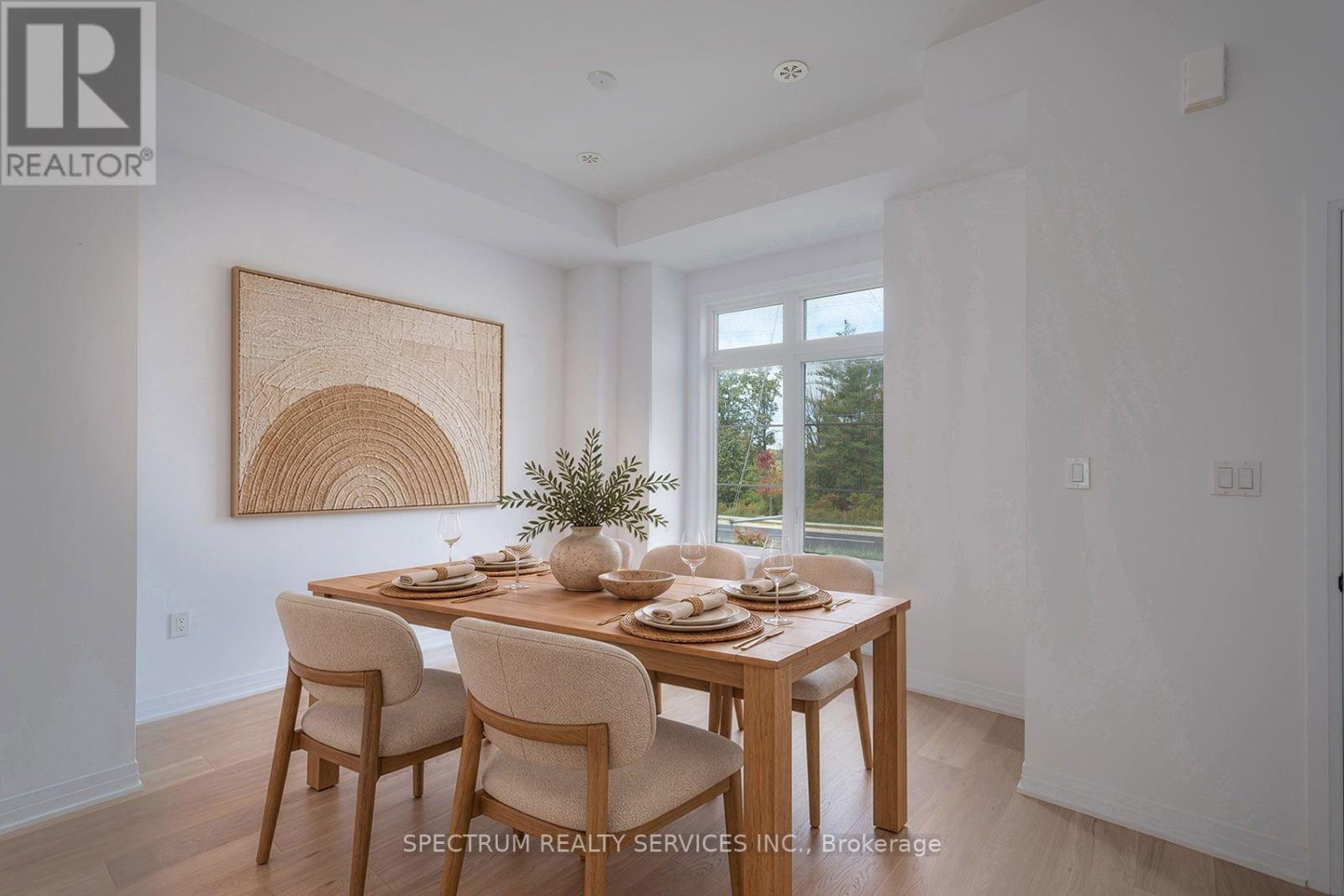 110 De La Roche Drive Property Photo 14