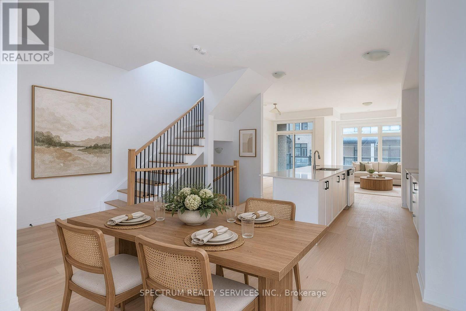 110 De La Roche Drive Property Photo 15