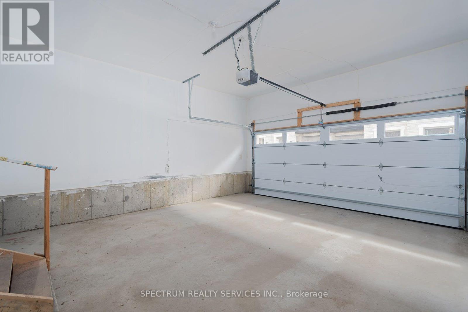 110 De La Roche Drive Property Photo 30