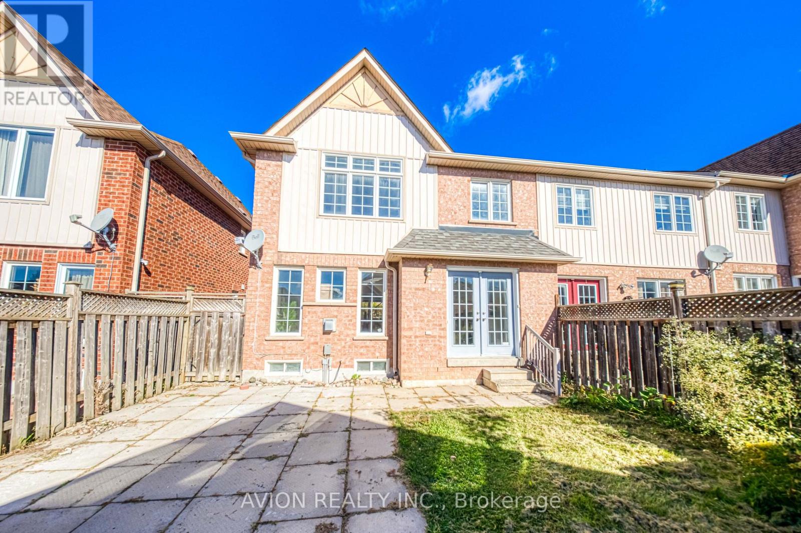 741 Bur Oak Avenue Property Photo 43
