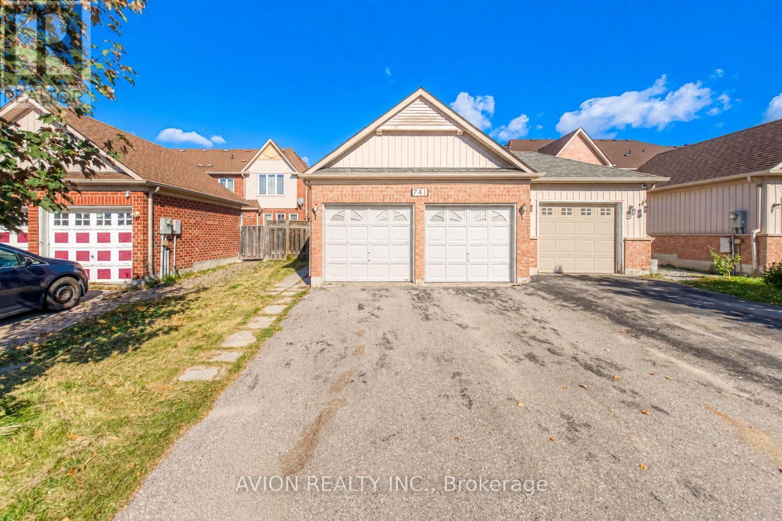 741 Bur Oak Avenue Property Photo 45