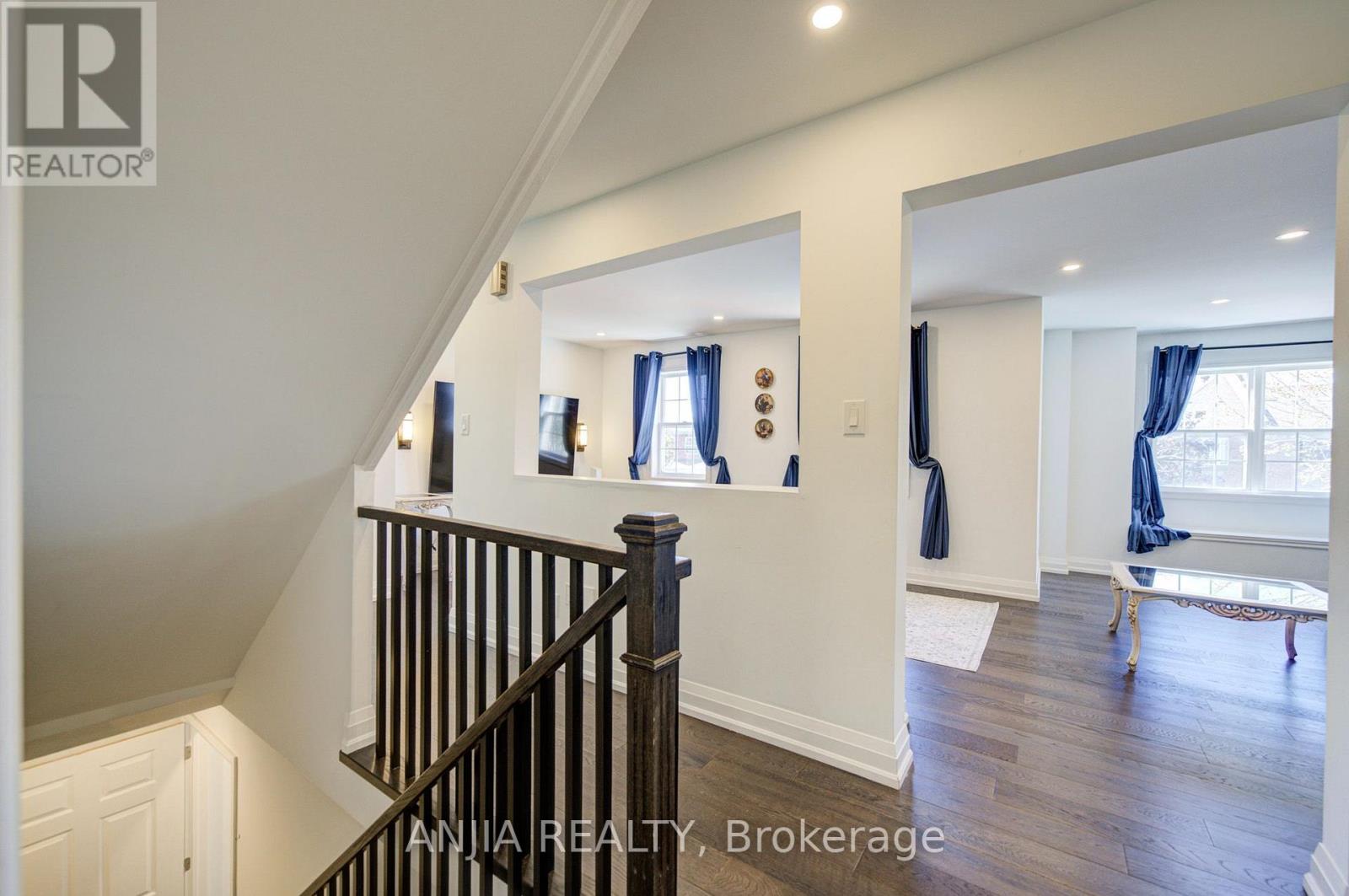 7 Hawtin Lane Property Photo 12