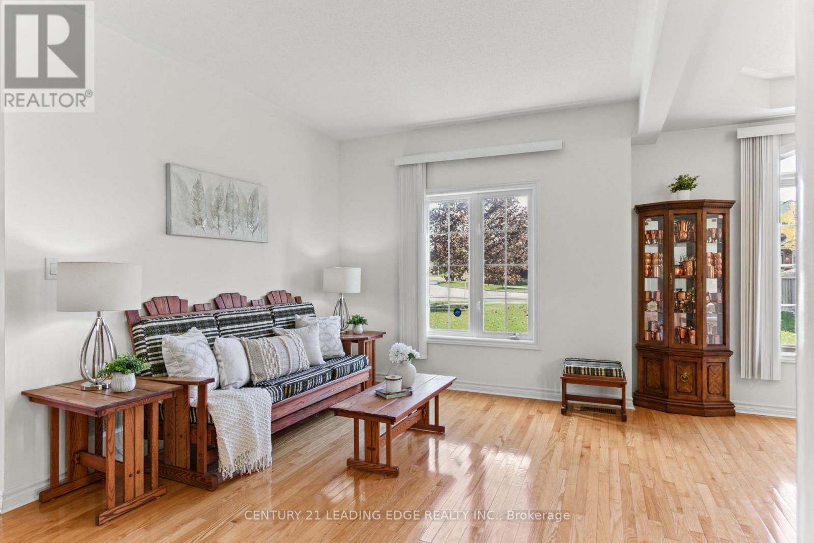 35 Hartwell Way Property Photo 7