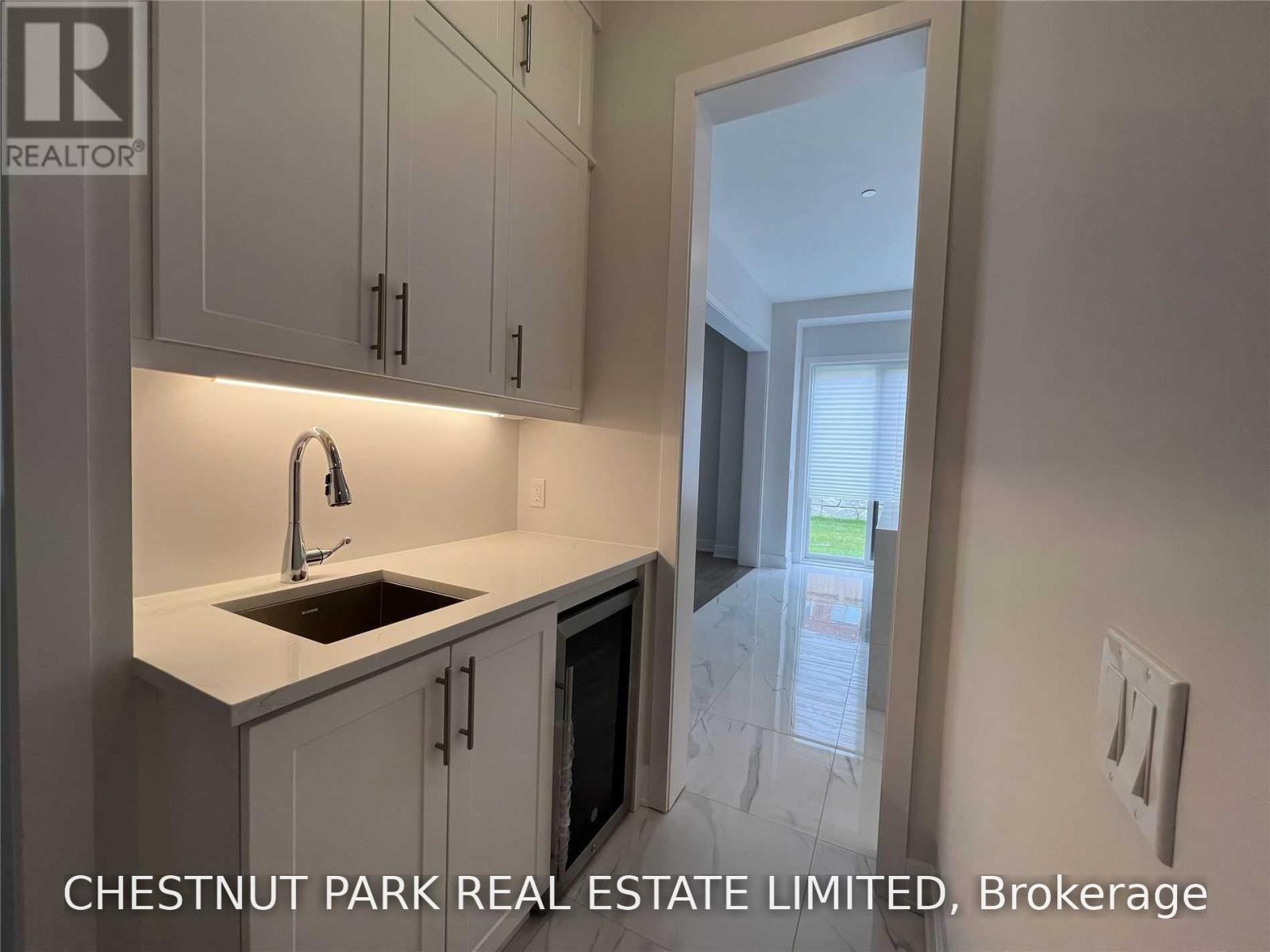 169 Sikura Circle Property Photo 13