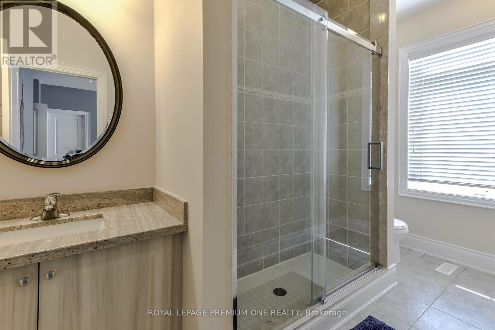 107 Headwind Boulevard Property Photo 34