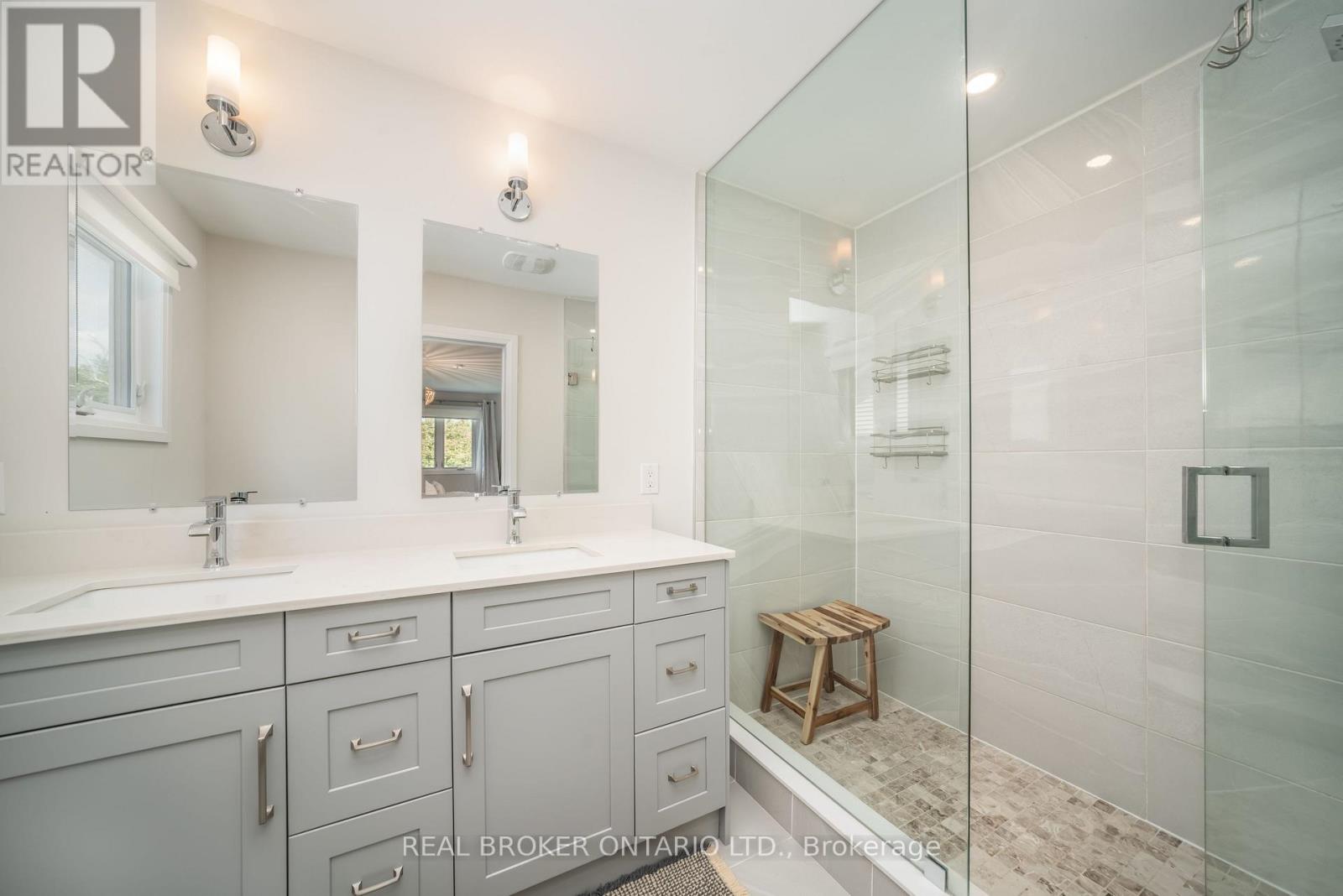 1879 Ashwood Avenue Property Photo 21