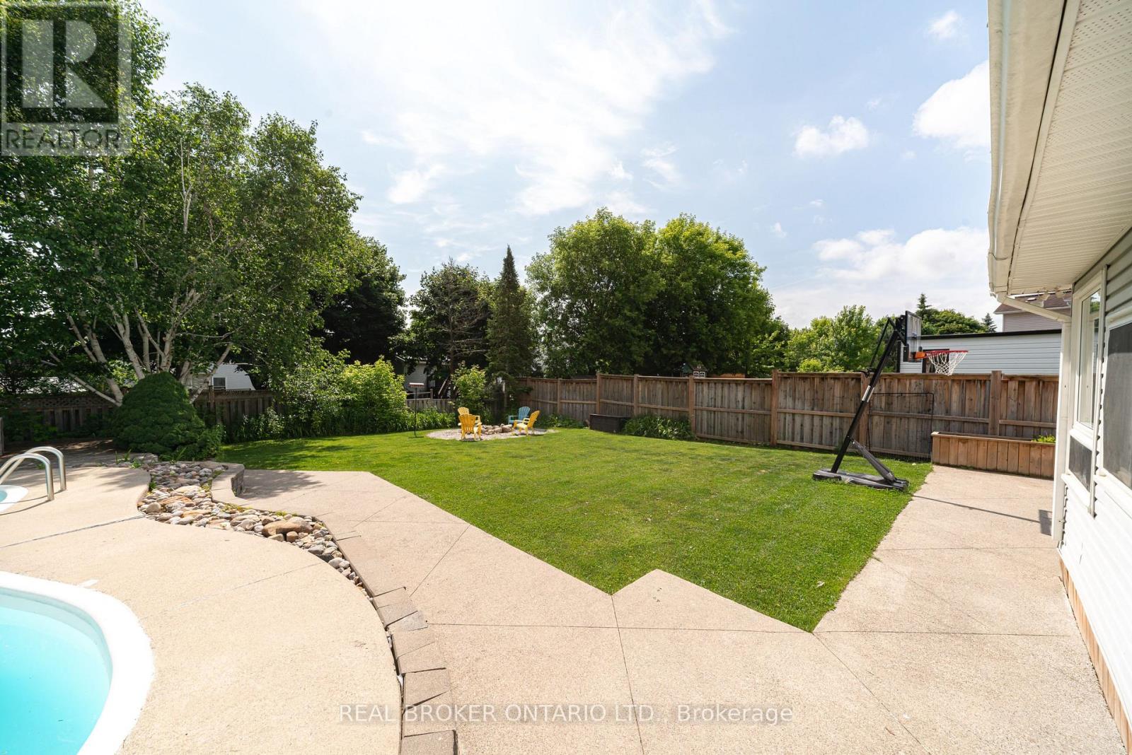 1879 Ashwood Avenue Property Photo 38