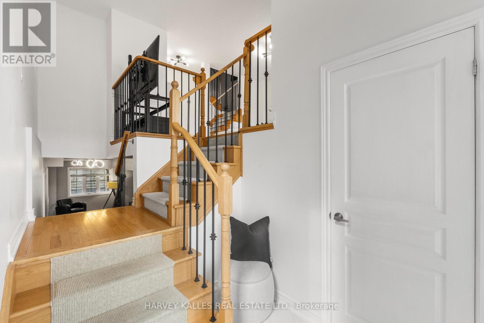 57 Elderbrook Crescent Property Photo 4