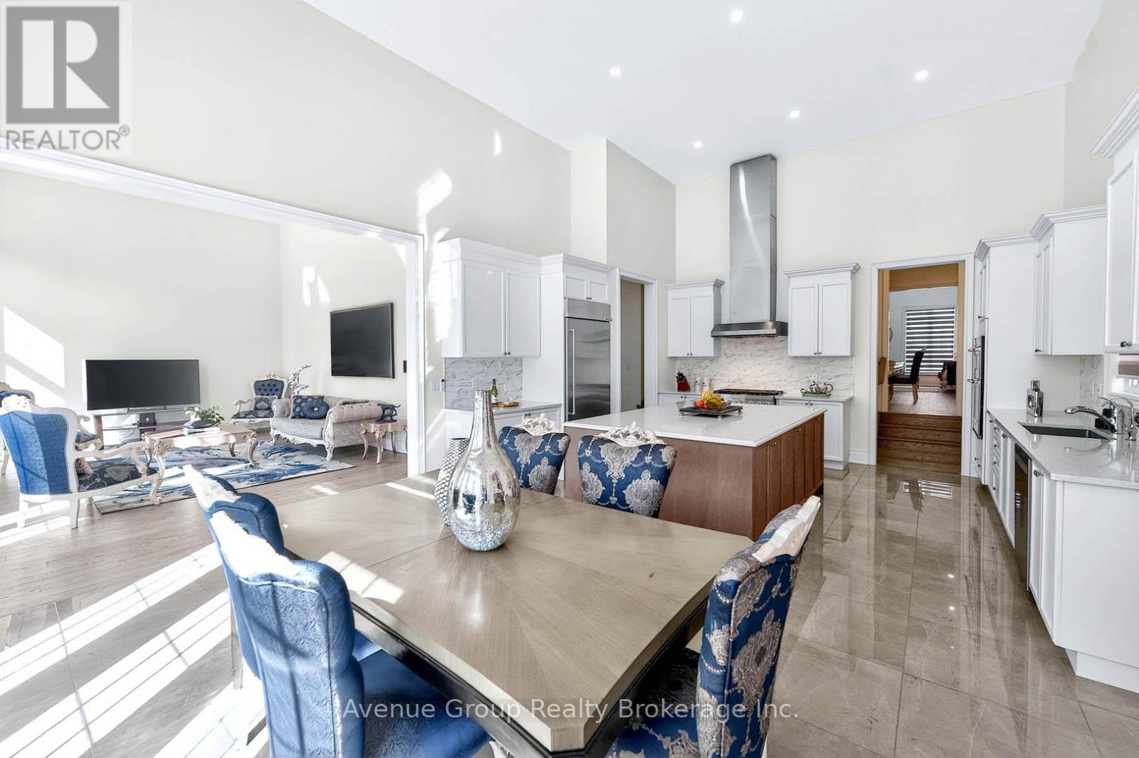 200 Farrell Road Property Photo 14
