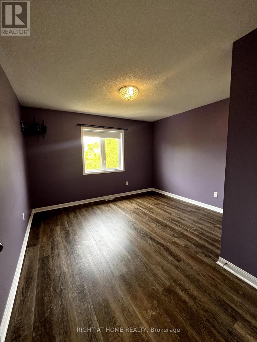 Unit 1 - 116 Maplewood Drive Property Photo 11