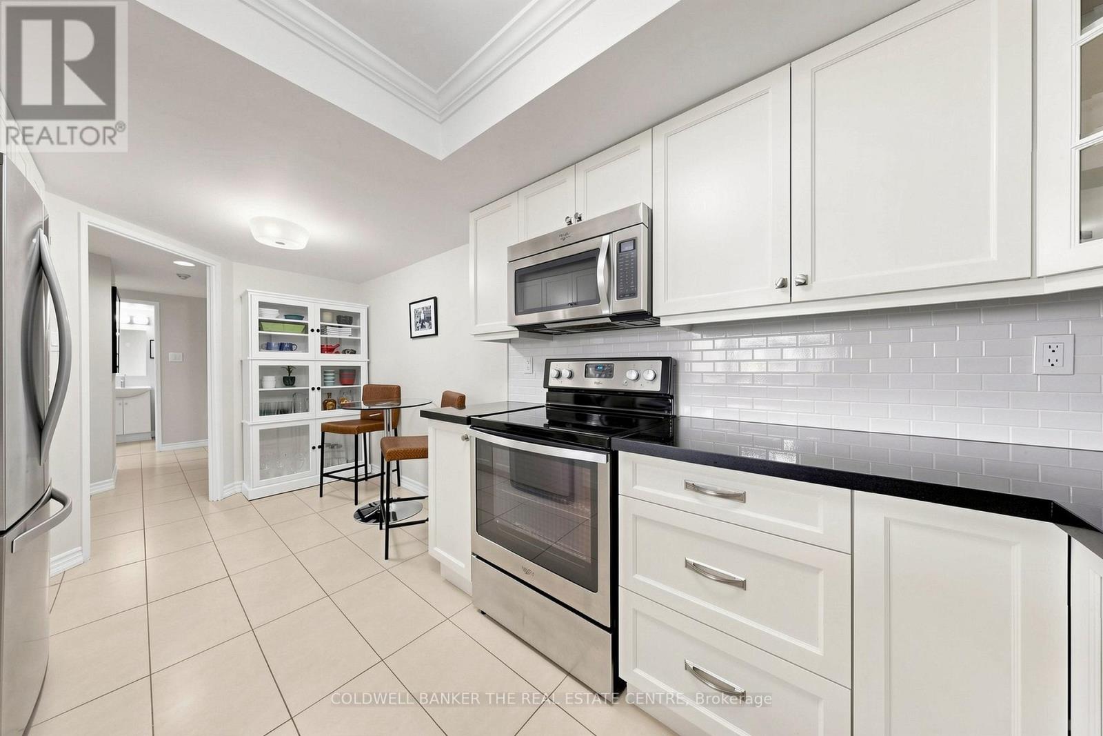 301 - 5 Weldrick Road W Property Photo 14