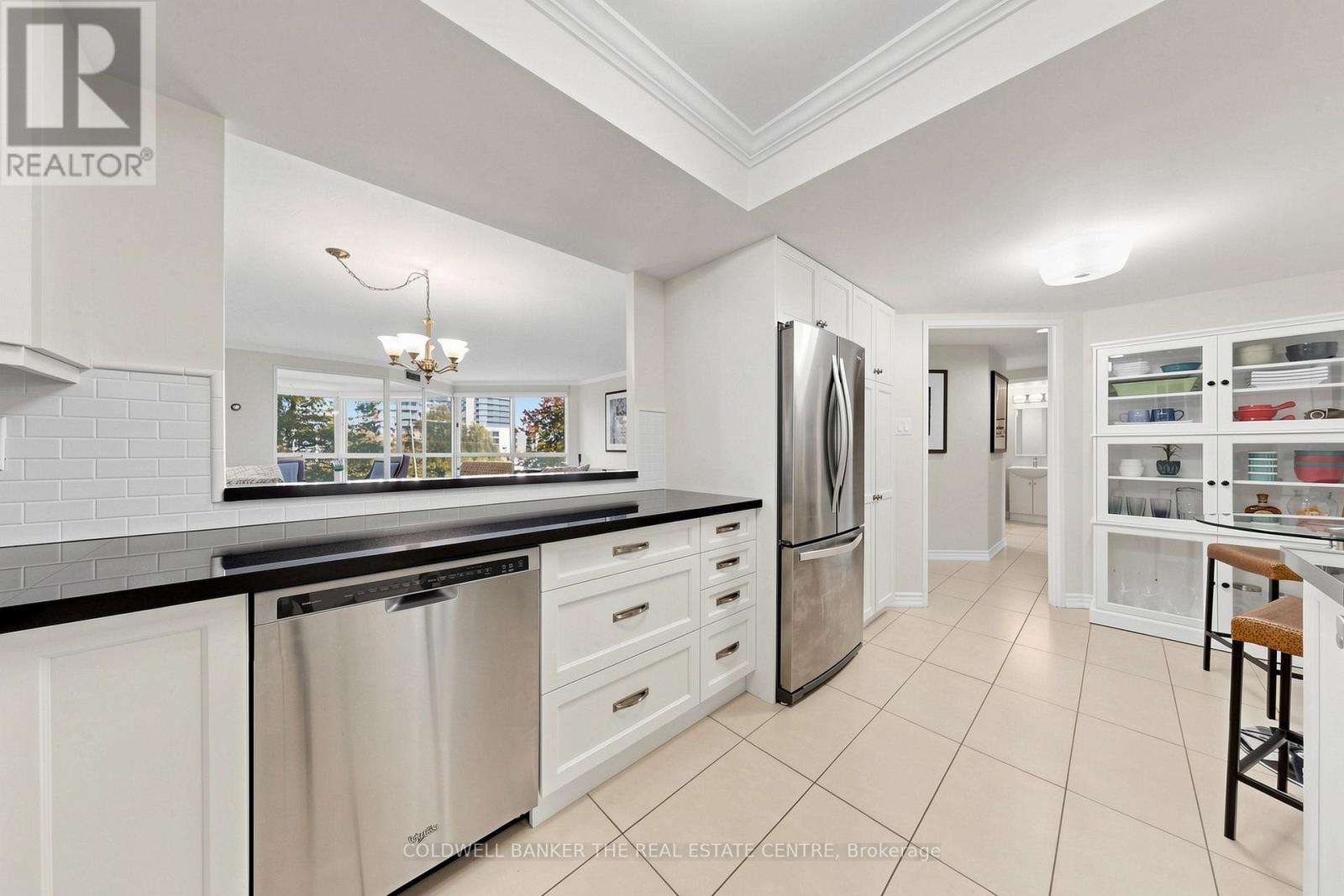 301 - 5 Weldrick Road W Property Photo 15