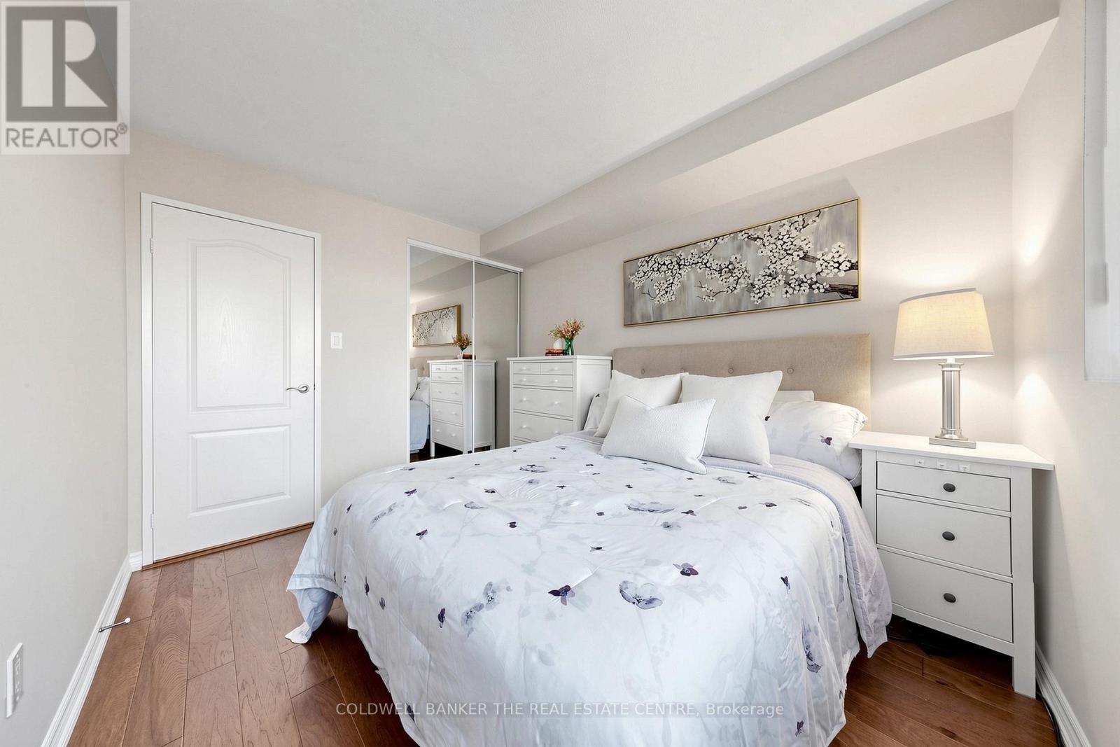 301 - 5 Weldrick Road W Property Photo 22
