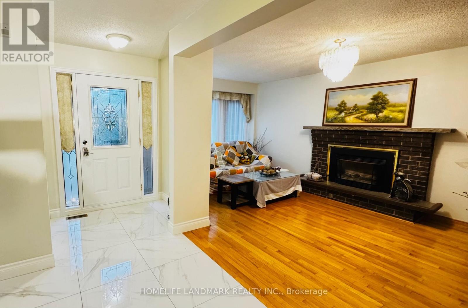 209 Willowbrook Road Property Photo 2