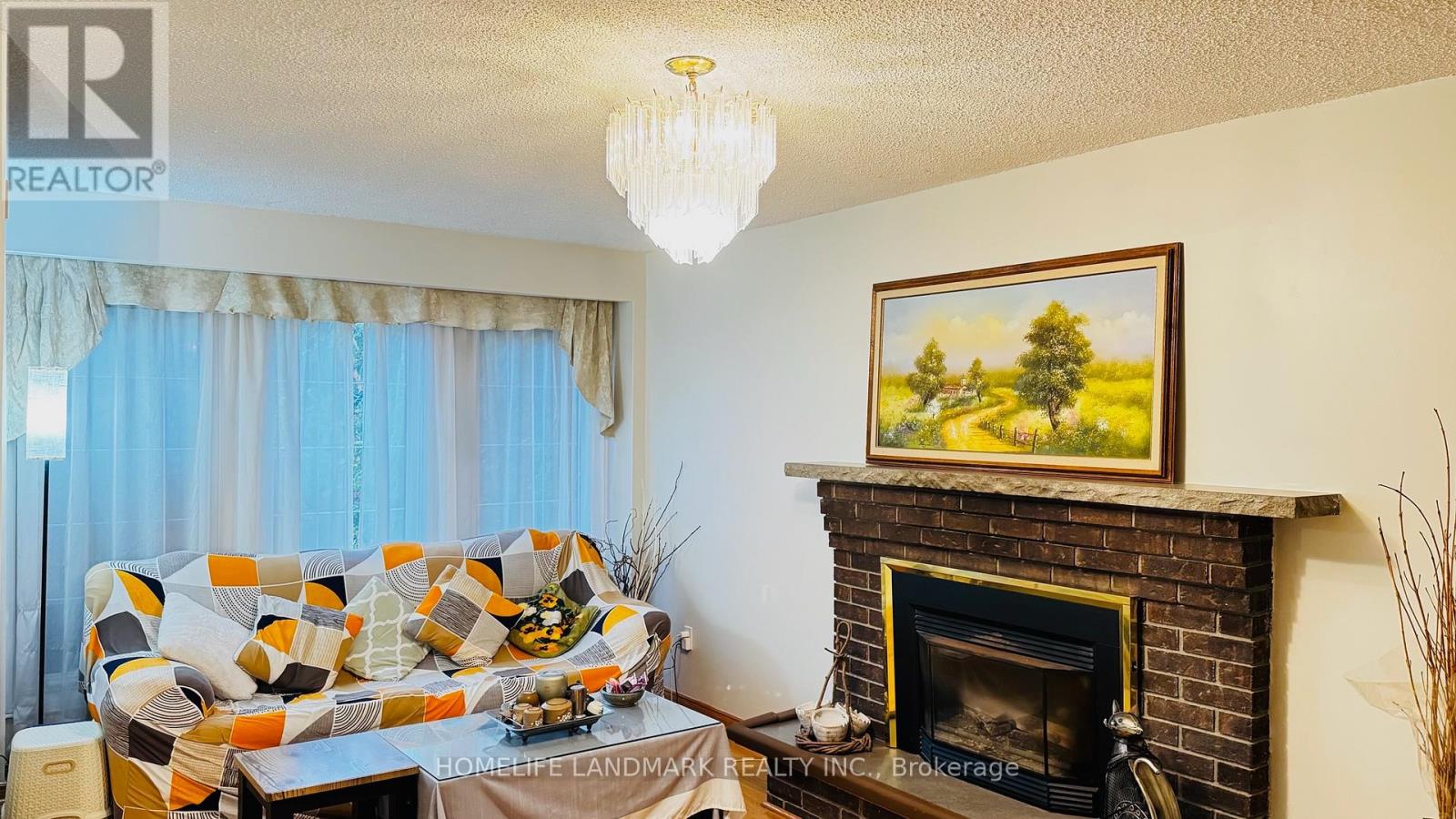209 Willowbrook Road Property Photo 5