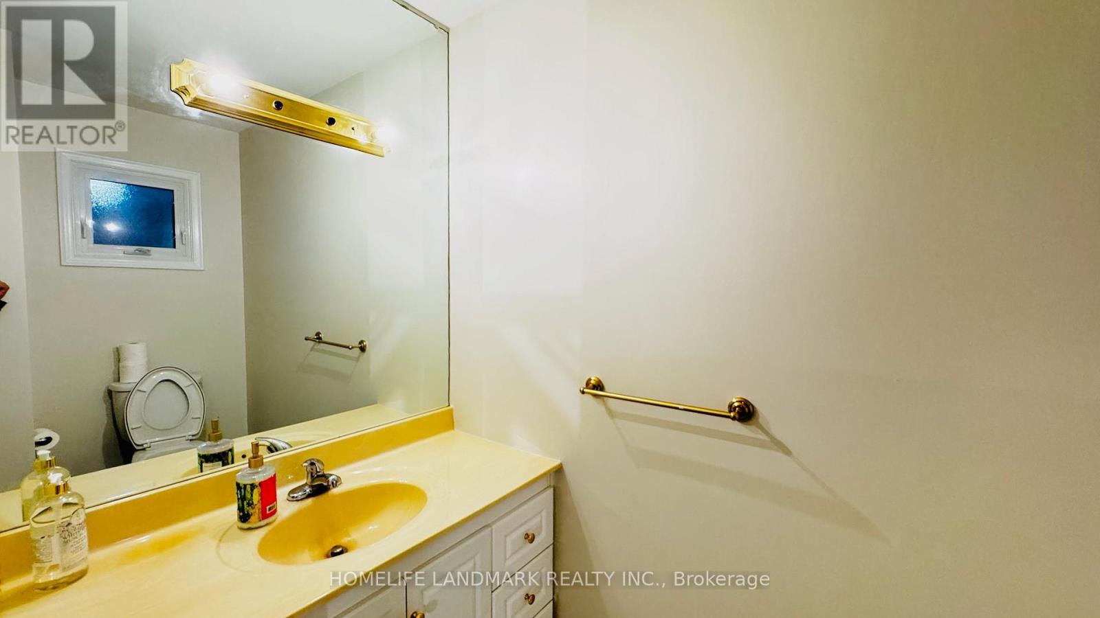209 Willowbrook Road Property Photo 12