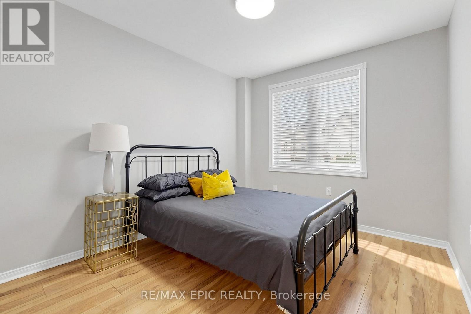 732 - 75 Weldrick Road E Property Photo 19