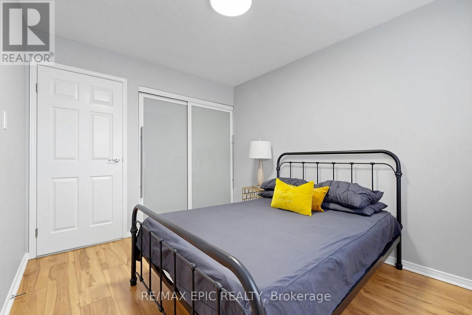 732 - 75 Weldrick Road E Property Photo 20