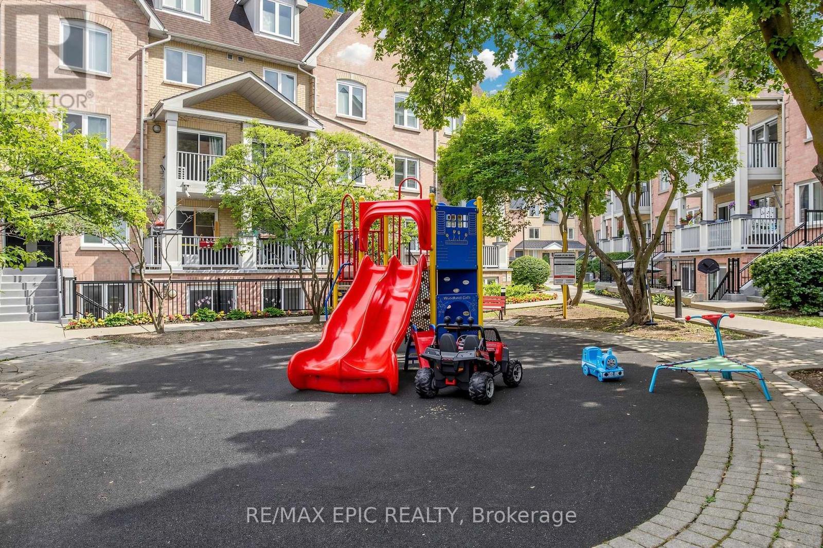 732 - 75 Weldrick Road E Property Photo 25