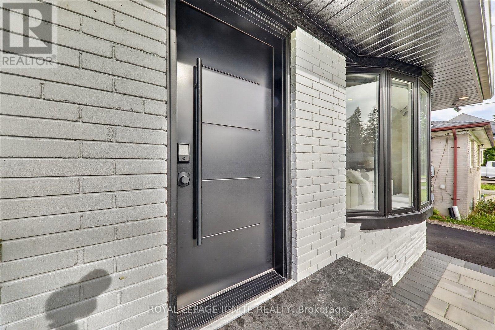 103 Baker Street Property Photo 7