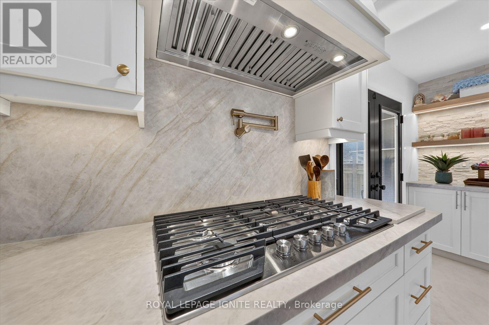 103 Baker Street Property Photo 18