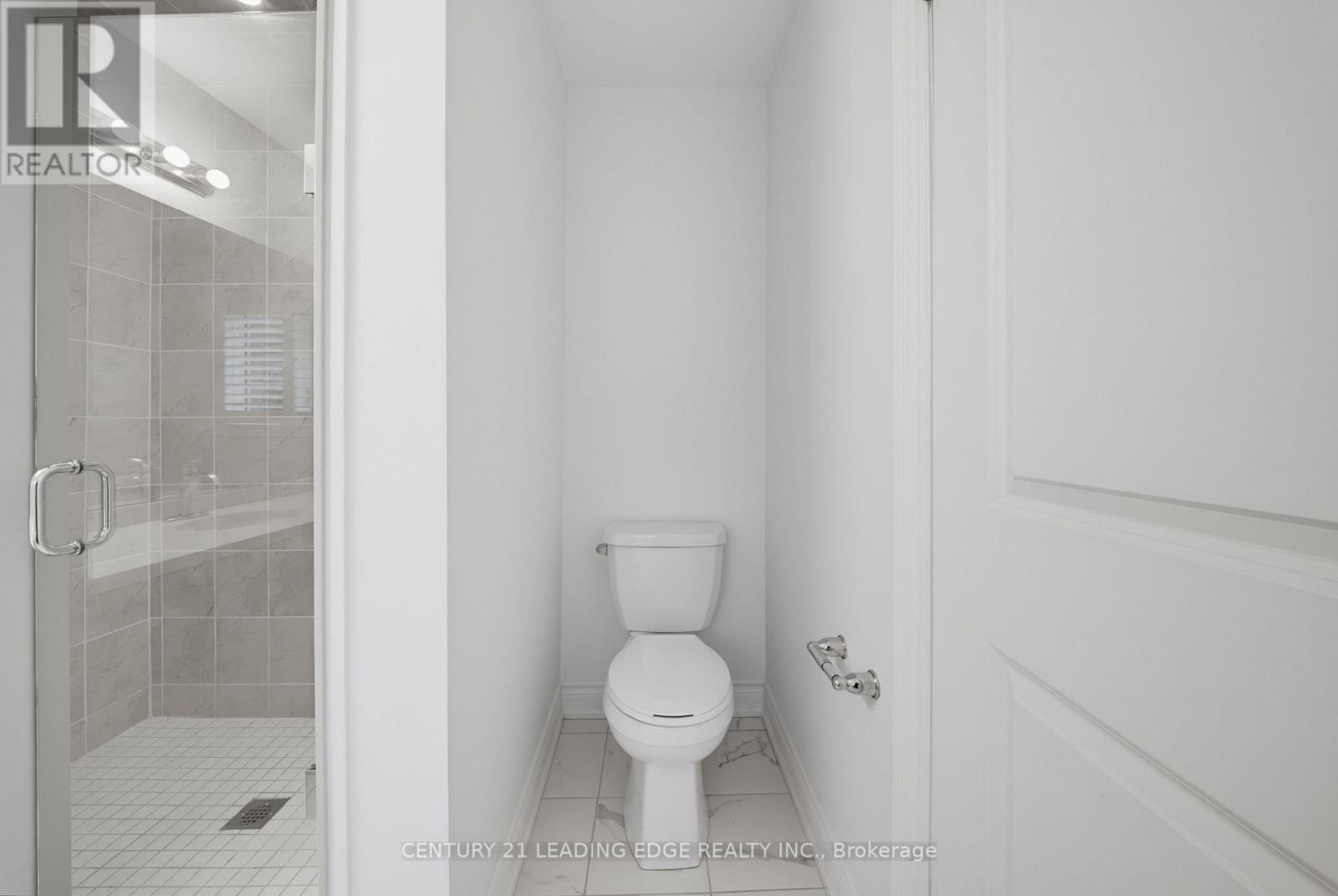 28 Liam Lane Property Photo 19