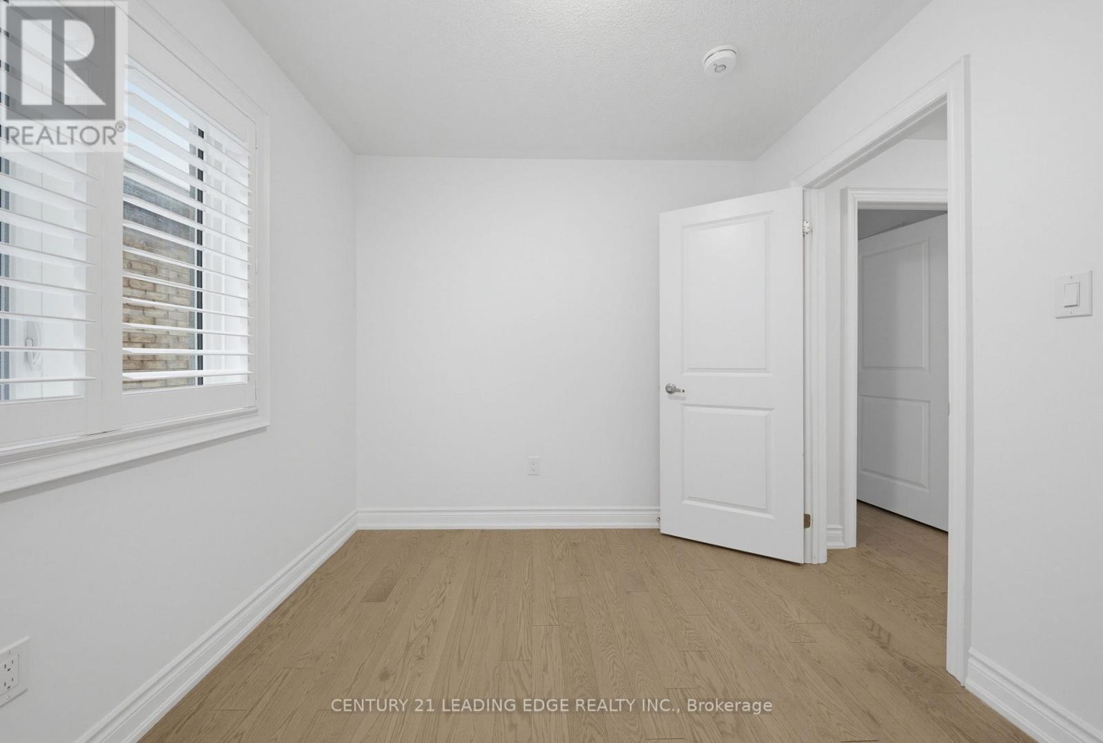 28 Liam Lane Property Photo 26