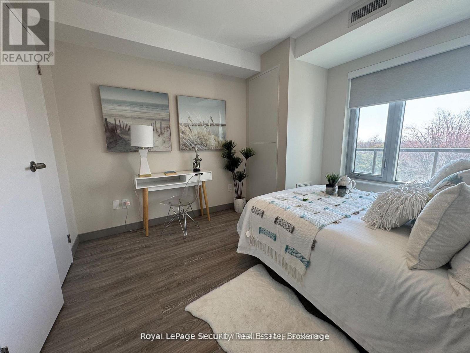 308 - 1015 Innisfil Beach Road Property Photo 10