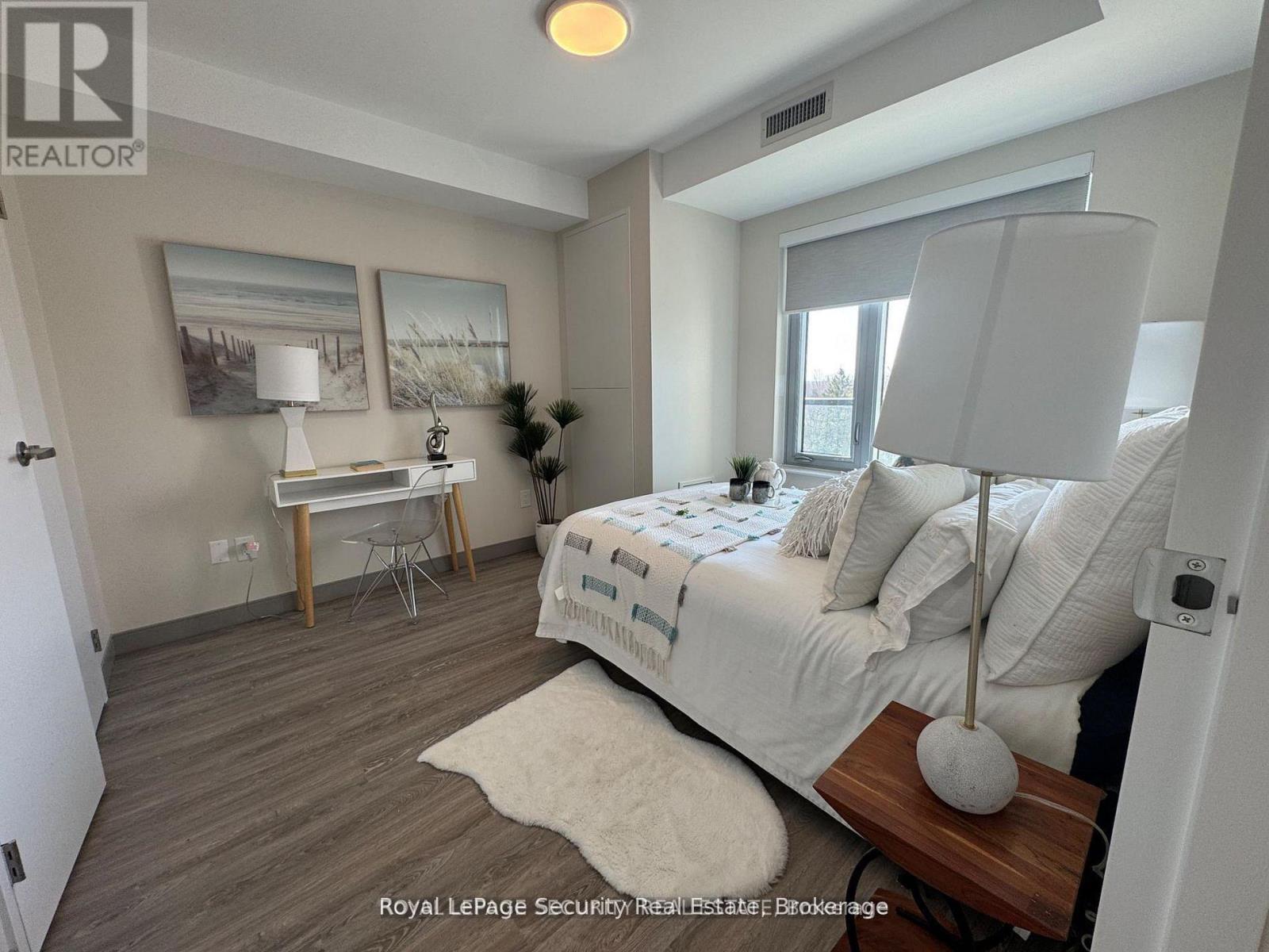 308 - 1015 Innisfil Beach Road Property Photo 11