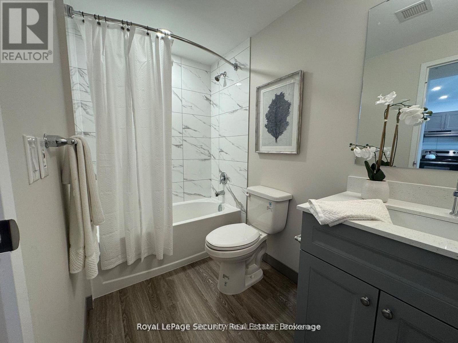 308 - 1015 Innisfil Beach Road Property Photo 16