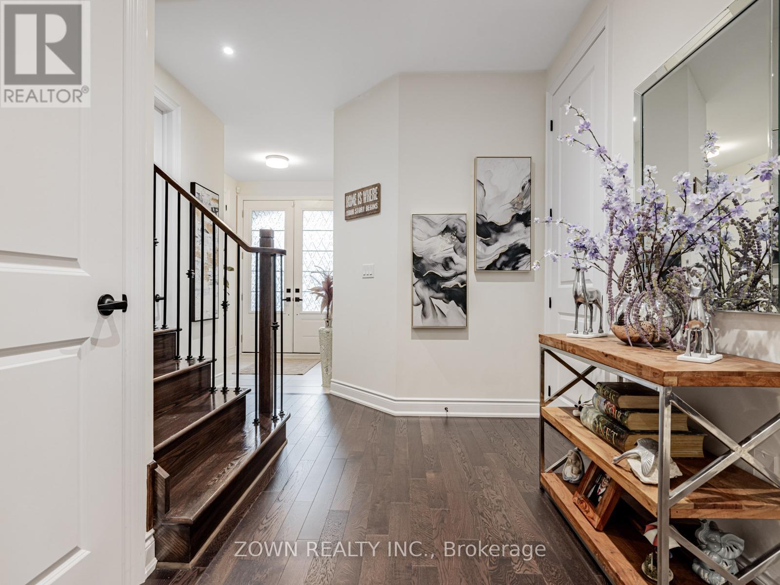 1352 Blackmore Street Property Photo 4