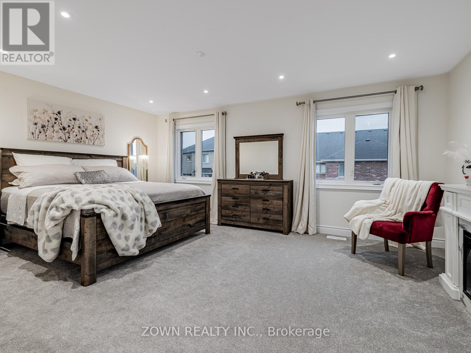 1352 Blackmore Street Property Photo 19
