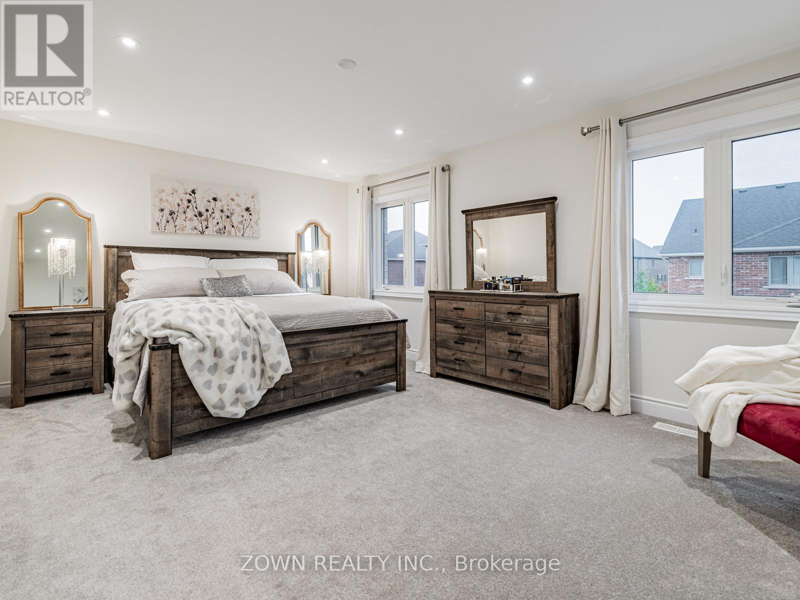 1352 Blackmore Street Property Photo 20