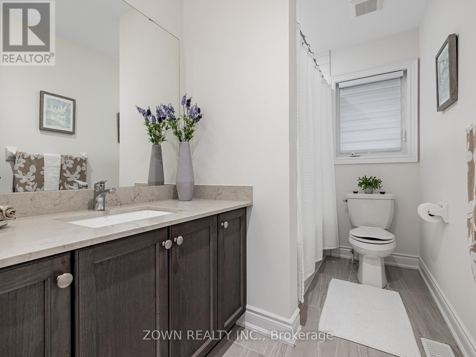 1352 Blackmore Street Property Photo 27