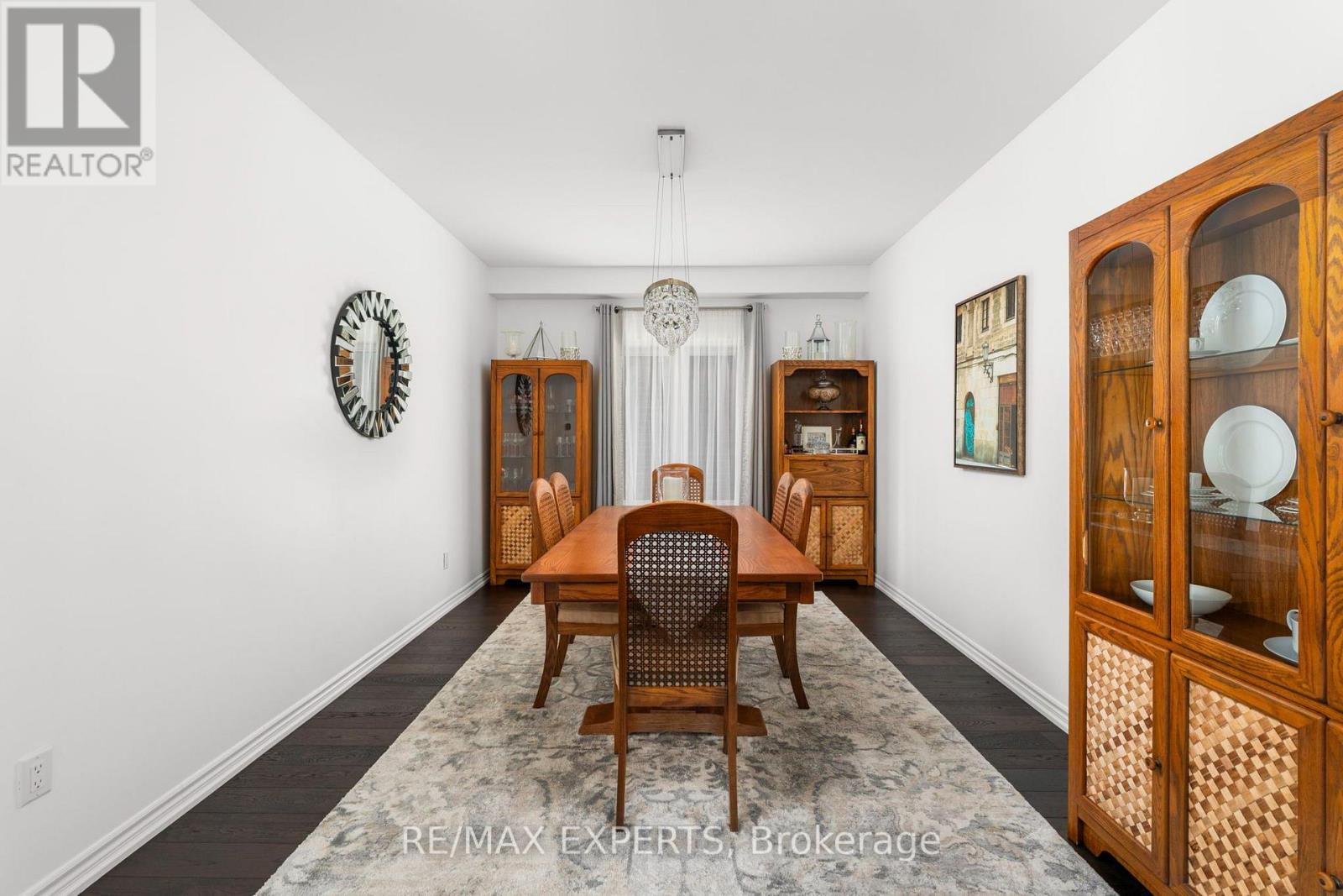 20 Hackett Street Property Photo 10